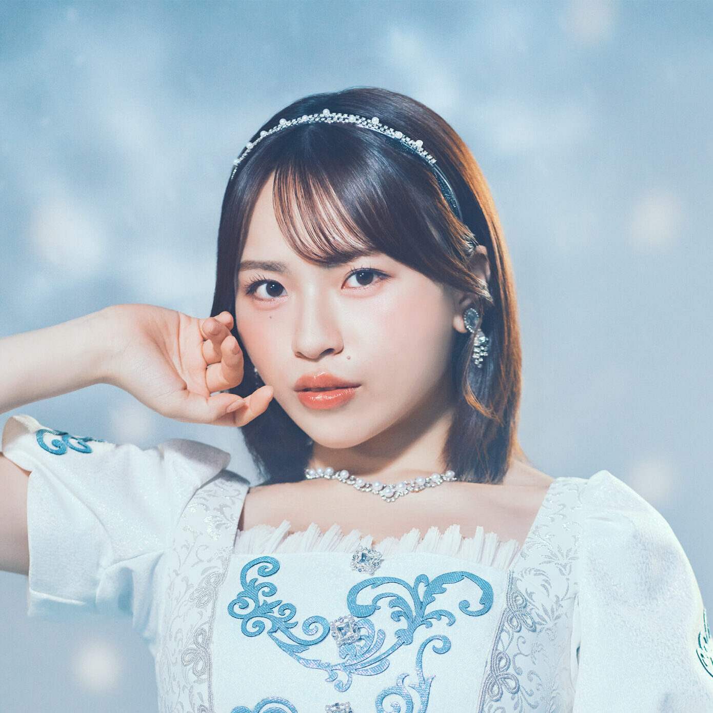 天野あゆら