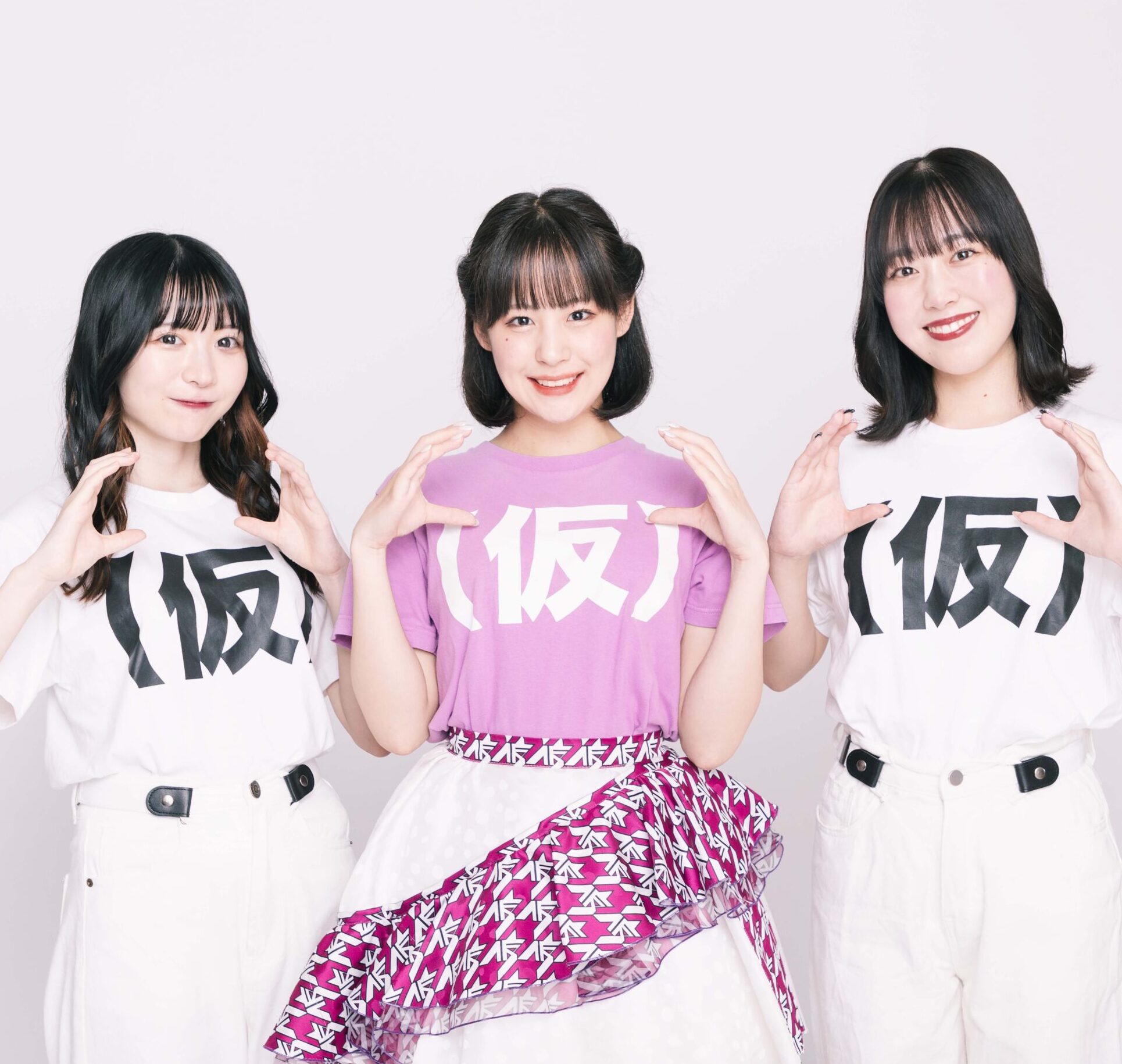 タレント・お笑い芸人 XY H ZX- プロフィール｜吉本興業株式会社